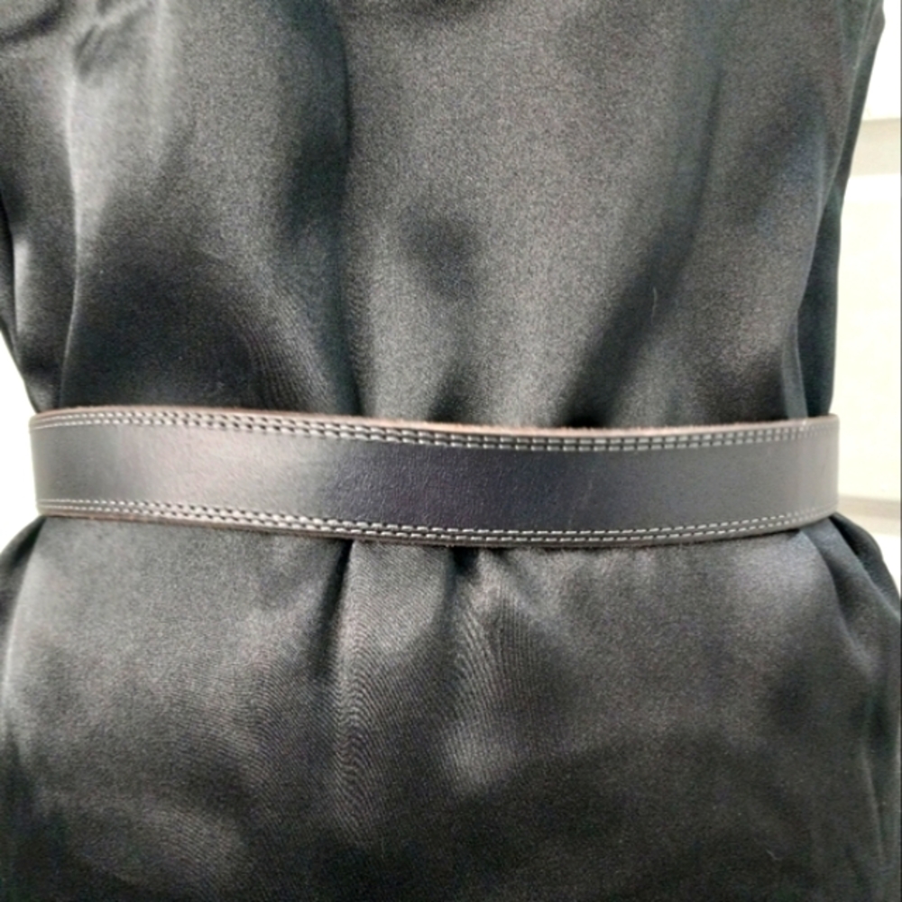 Talbots Dark  Brown 1"1/8" Width Silver Buckle Size S/M - Picture 3 of 6